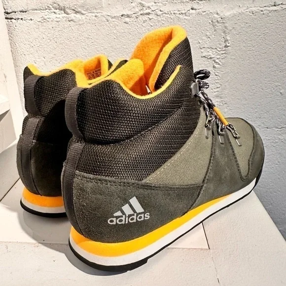 Adidas Snowpitch Green Gold  High Top Sneaker Hiker Grip  Men’s  Big Kid 5.5 - Picture 3 of 13